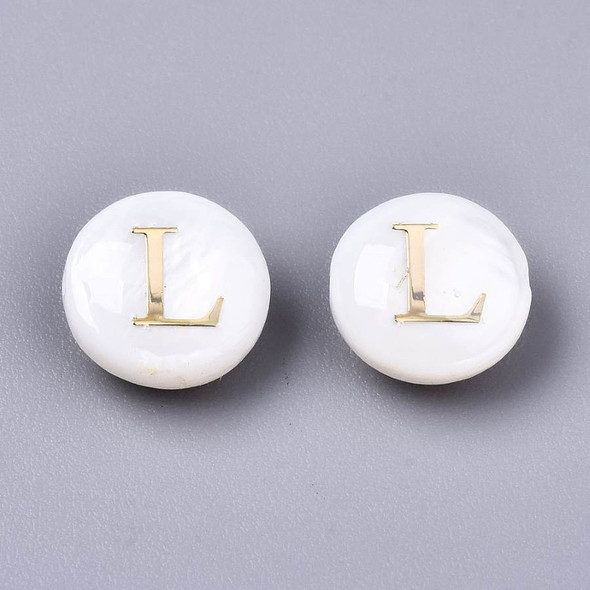 8mm Flat Round Natural Freshwater Shell Beads with Golden Alphabet Letter L